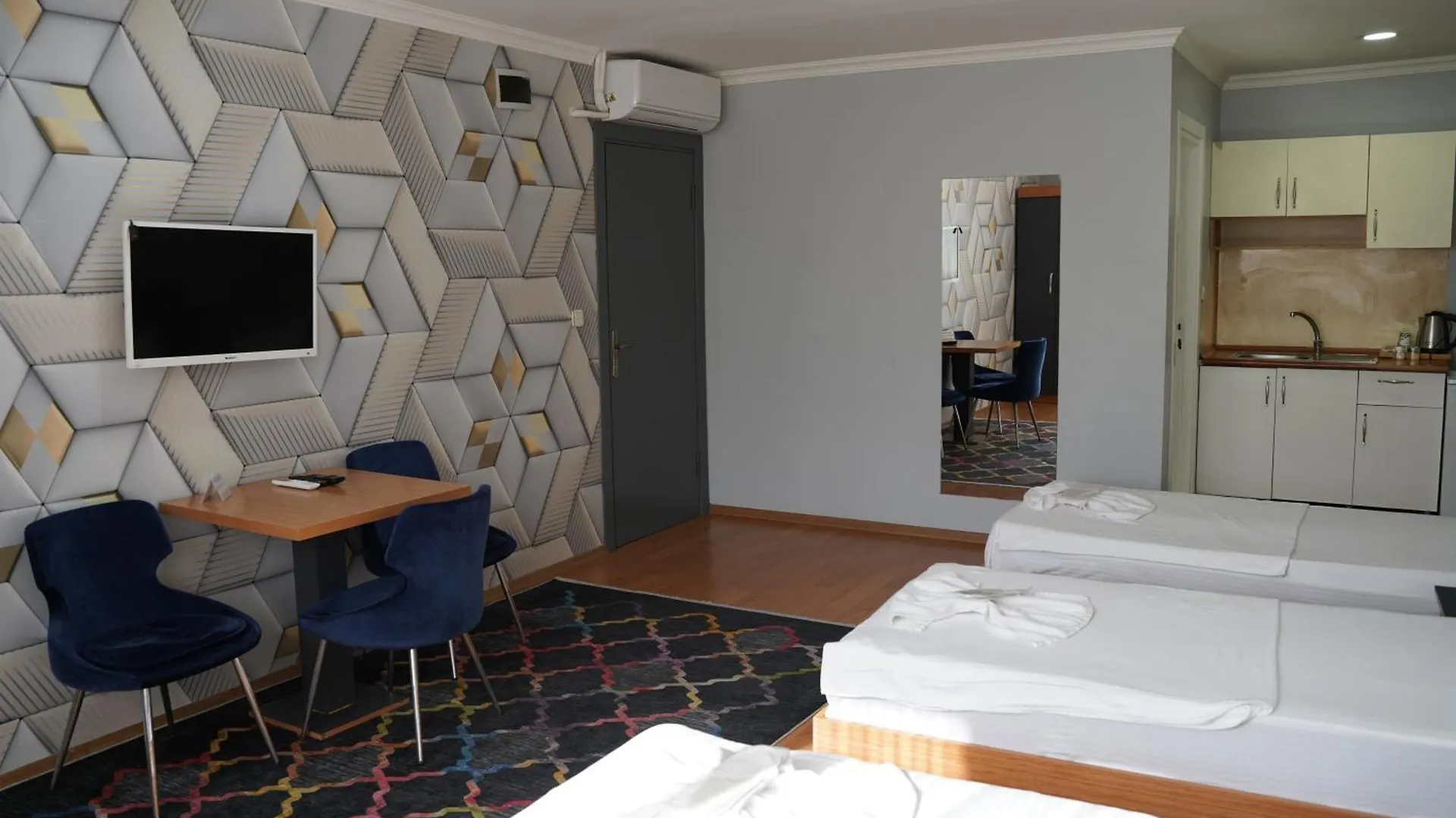 Heraldic Room Hotel İstanbul Apart Otel